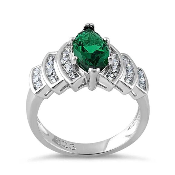 Sterling Silver Marquise Cut Emerald CZ Ring New - Picture 3 of 3